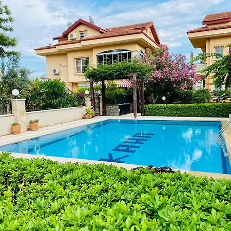 아파트 Thefamilyapartmentsinfethiye 페티예